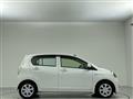 2016 Daihatsu Mira Es