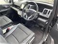 2013 Honda Step WGN