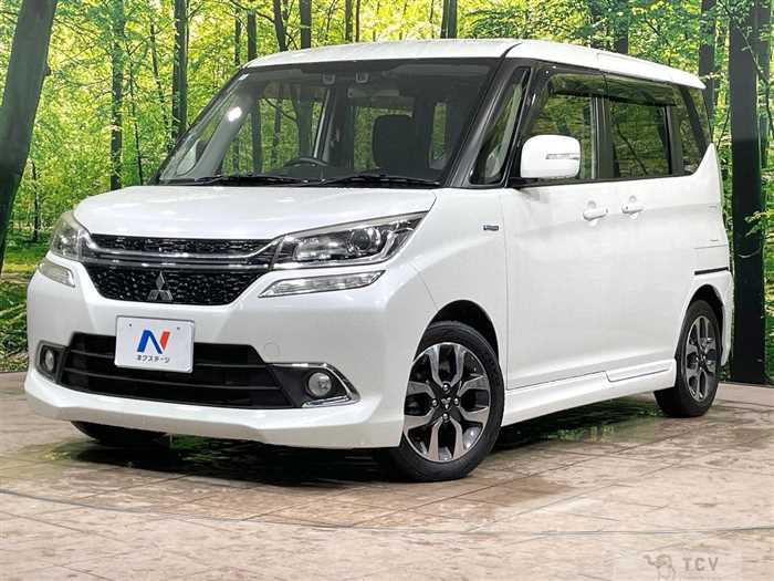 2016 Mitsubishi Delica D2