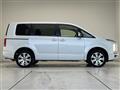 2024 Mitsubishi Delica D5