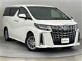 2022 Toyota Alphard Hybrid