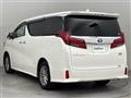 2022 Toyota Alphard Hybrid