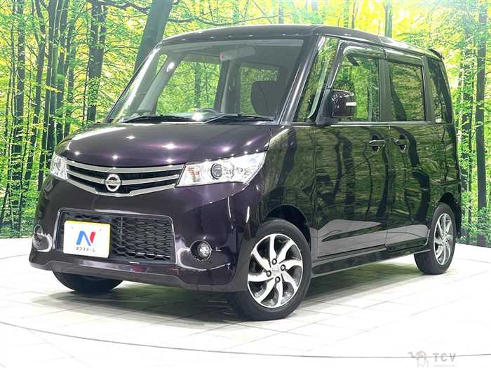 2012 Nissan ROOX