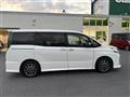 2016 Toyota Voxy