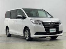 2014 Toyota Noah