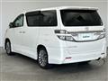 2013 Toyota Vellfire