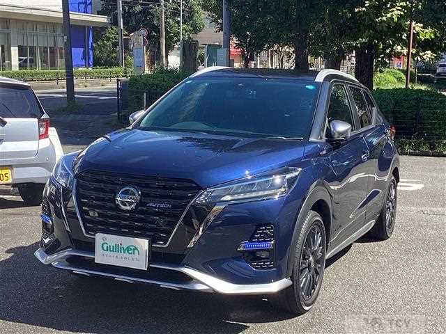 2022 Nissan KIX
