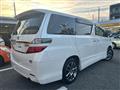 2013 Toyota Vellfire