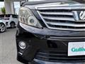2012 Toyota Alphard