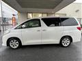 2012 Toyota Alphard