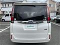 2017 Toyota Noah