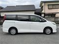 2017 Toyota Noah