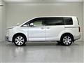 2019 Mitsubishi Delica D5