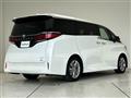 2024 Toyota Alphard Hybrid