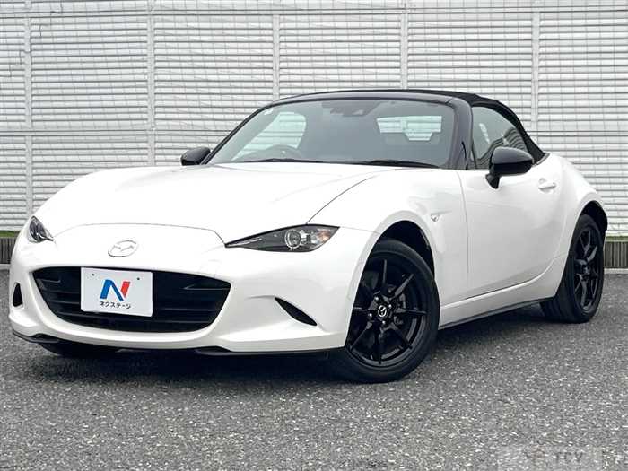2022 Mazda Roadster