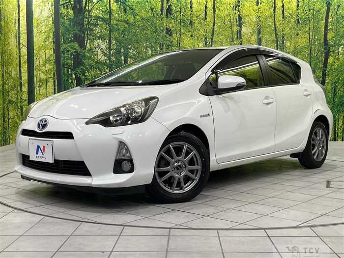2012 Toyota AQUA
