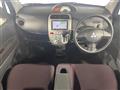 2011 Mitsubishi Toppo