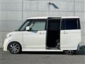 2011 Nissan ROOX