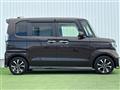 2017 Honda N BOX