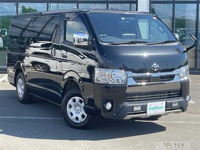 2022 Toyota Hiace Van