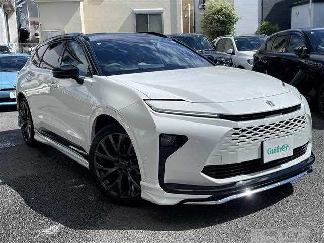 2025 Toyota Crown Estate