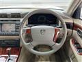 2003 Toyota Crown Majesta