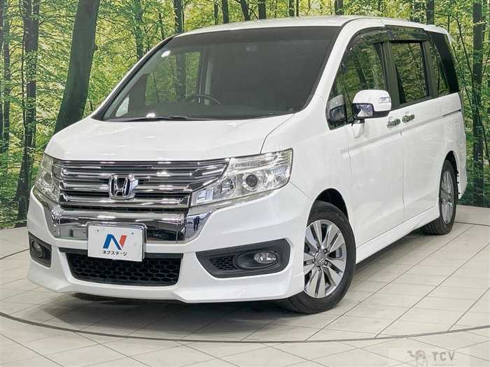 2014 Honda Step WGN