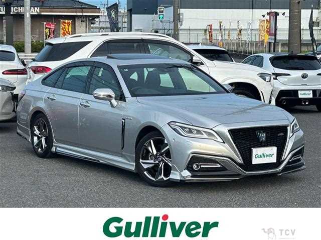 2018 Toyota Crown Hybrid
