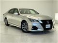2017 Toyota Crown Hybrid