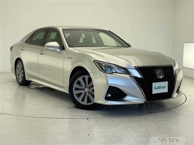 2017 Toyota Crown Hybrid