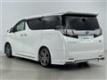 2015 Toyota Vellfire