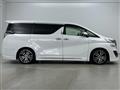 2015 Toyota Vellfire