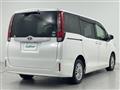 2015 Toyota Noah