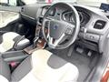 2016 Volvo V40