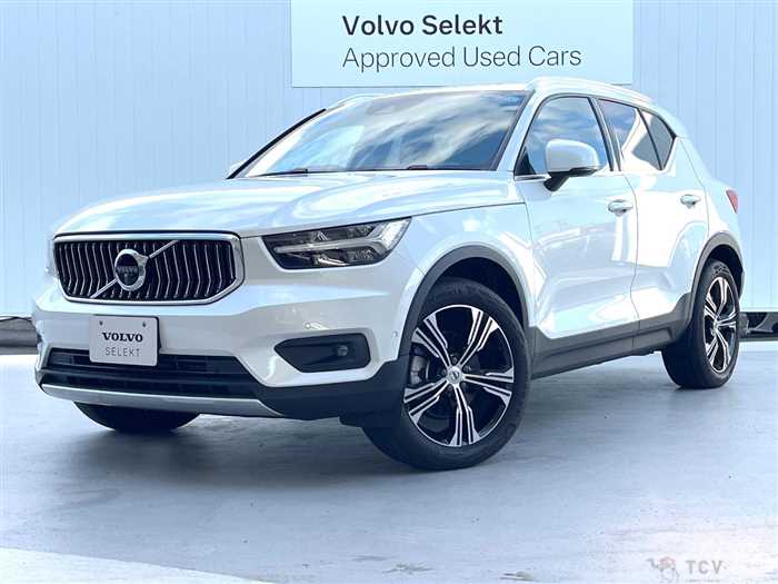 2022 Volvo XC40