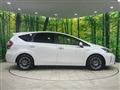 2017 Toyota PRIUS α