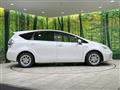 2013 Toyota PRIUS α