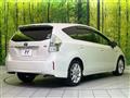 2013 Toyota PRIUS α