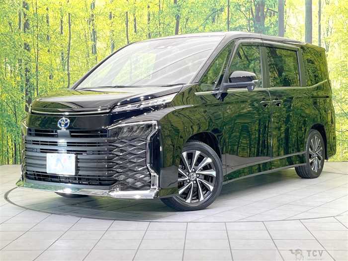 2022 Toyota Voxy
