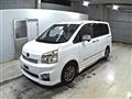 2013 Toyota Voxy