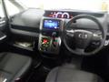 2013 Toyota Voxy