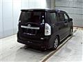 2013 Toyota Voxy