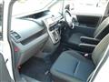 2009 Toyota Voxy