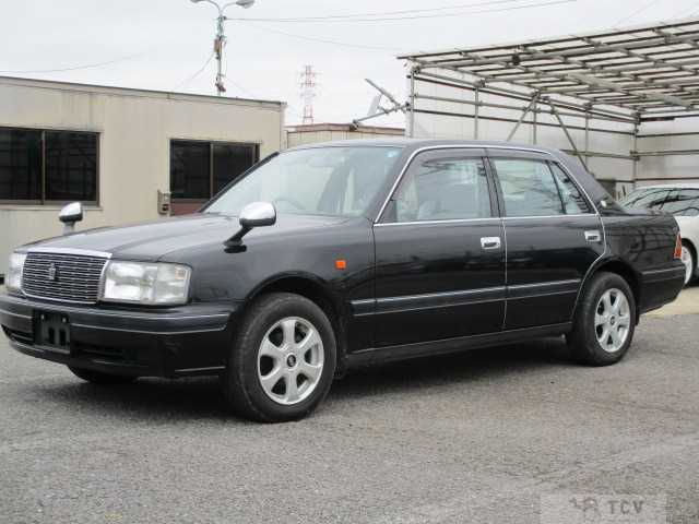 2001 Toyota Crown Sedan