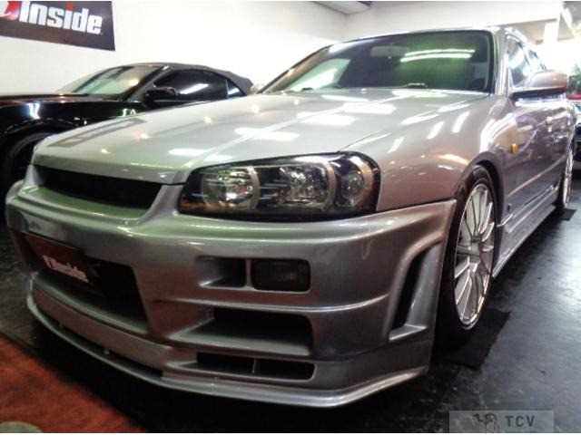 2000 Nissan Skyline