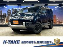 2015 Mitsubishi Delica D5
