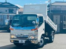 2001 Hino Dutro