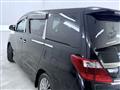 2013 Toyota Alphard G