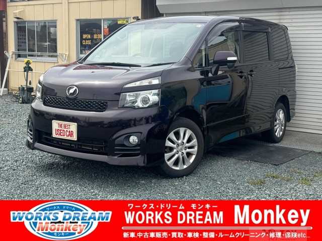 2012 Toyota Voxy