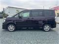 2012 Toyota Voxy